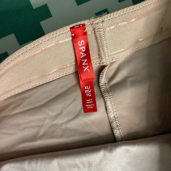 SPANX Shape Suit Your Fancy High-Waisted Thong Nude Beige Size XL - Picture 4 of 9